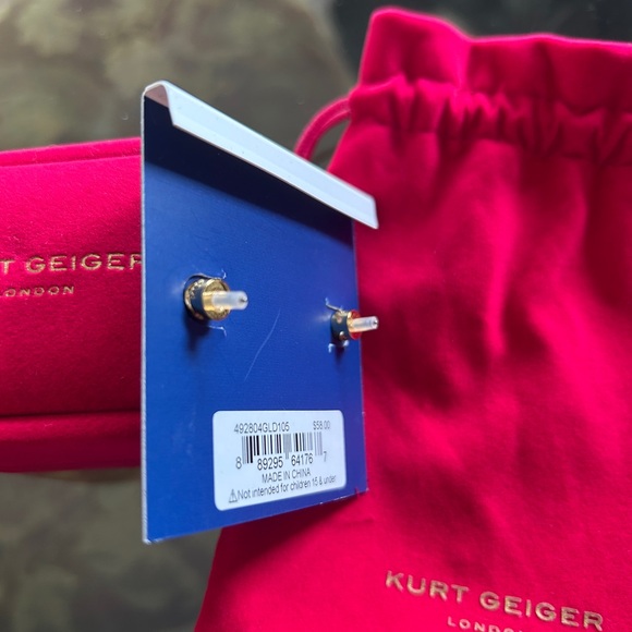 SOLD - Picture 2 of 3